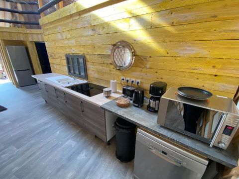 HÉBERGEMENT INSOLITE 4 personnes - De Jumieges