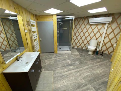 HÉBERGEMENT INSOLITE 4 personnes - De Jumieges