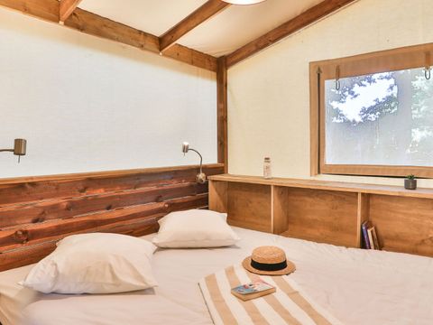TENTE TOILE ET BOIS 5 personnes - Ecolodge Cotton 3 Pièces 5 Personnes