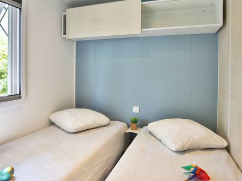 Mobilhome 4 personnes - Home Amour Blanc - 2 chambres - Gamme Classic