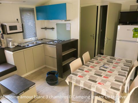 Mobilhome 6 personnes - Home Amour Blanc - 3 chambres - Gamme Classic