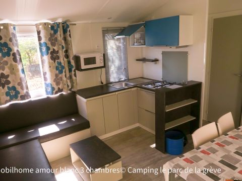 Mobilhome 6 personnes - Home Amour Blanc - 3 chambres - Gamme Classic