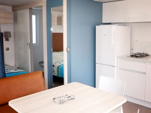 MOBILHOME 2 personnes - TENNESSY. CONFORT