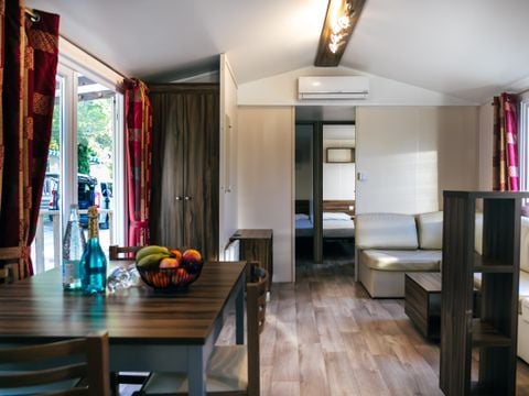 MOBILHOME 6 personnes - Platine, 3 chambres, Par Lifestyle Holidays