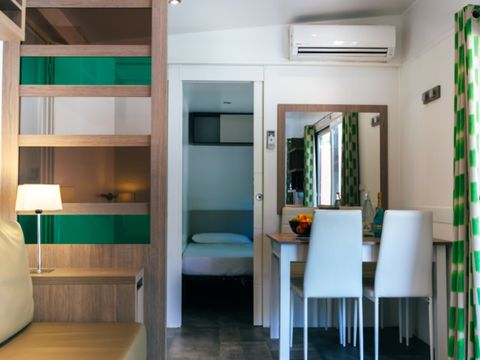 Mobilhome 6 personnes - Platine, 3 chambres, Par Lifestyle Holidays