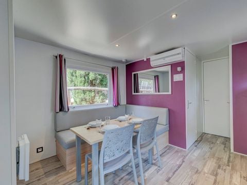 MOBILHOME 4 personnes - Premium | 2 Ch. | 4 Pers. | Terrasse simple | 1 SDB | Clim.