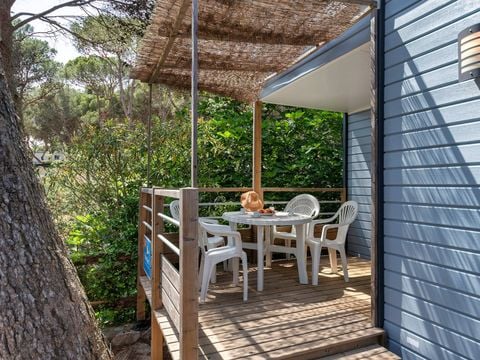 MOBILHOME 4 personnes - Premium | 2 Ch. | 4 Pers. | Terrasse simple | 1 SDB | Clim.