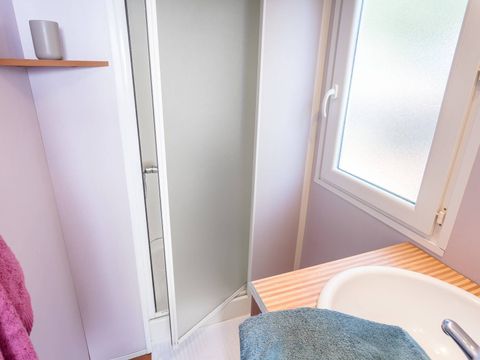 MOBILHOME 4 personnes - Comfort | 2 Ch. | 4 Pers. | Terrasse simple | Clim.