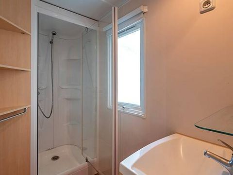 MOBILHOME 5 personnes - Mobil-home | Classic | 2 Ch. | 5 Pers. | Terrasse surélevée | Clim.