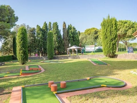 Camping Castell Montgri - Camping Girona