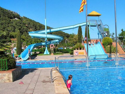 Camping Castell Montgri - Camping Gérone