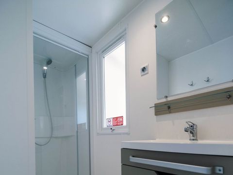 MOBILHOME 4 personnes - STANDARD - TV