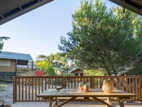 TENTE TOILE ET BOIS 4 personnes - Tente Outstanding 4p 2ch ***