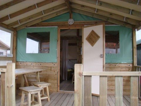 TENTE TOILE ET BOIS 4 personnes - EVASION 2 chambres, sans sanitaires