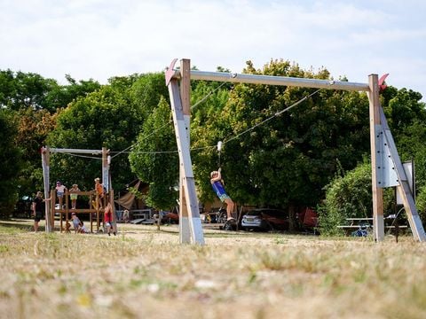 Camping Le Petit Trianon  - Camping Vienne