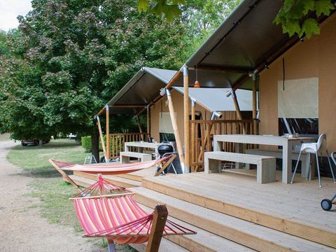 Camping Le Petit Trianon  - Camping Vienne - Image N°105