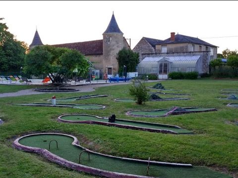 Camping Le Petit Trianon  - Camping Vienne - Image N°11
