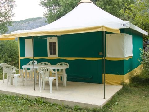 BUNGALOW TOILÉ 5 personnes - TENTE TOILEE KIWI 1 à 6 Personnes