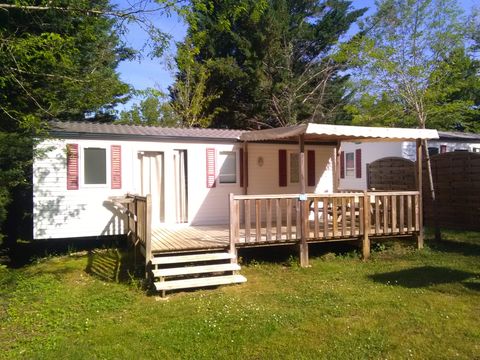 MOBILHOME 6 personnes - Résidence mobile confort Chênes 3 chambres avec terrasse semi-couverte 18m² + TV + CLIM