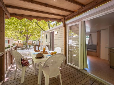 Mobilhome 6 personnes - Comfort | 2 Ch. | 4/6 Pers. | Terrasse surélevée | Clim.