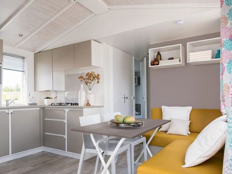 Mobilhome 6 personnes - Mobil-home | Comfort | 3 Ch. | 6 Pers. | Terrasse simple | Clim.