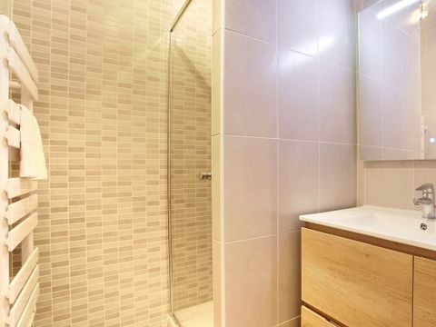 APPARTEMENT 6 personnes - 2 pièces cabine 6 pers.