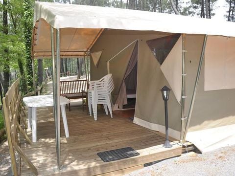 BUNGALOW TOILÉ 6 personnes - Canada 3 chambres - sans sanitaire