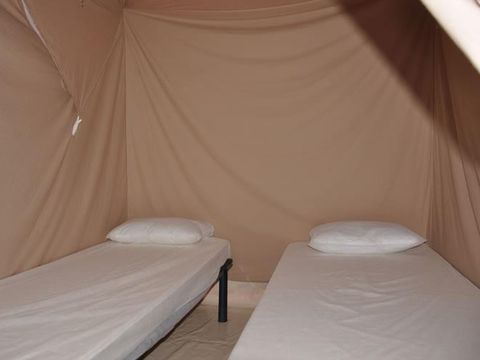 BUNGALOW TOILÉ 6 personnes - Canada 3 chambres - sans sanitaire