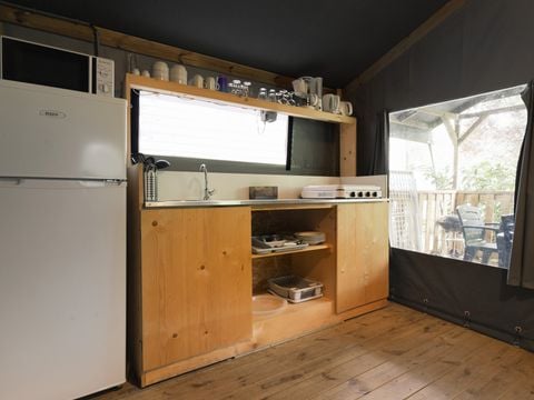 TENTE TOILE ET BOIS 4 personnes - Tente Glamping Camomille