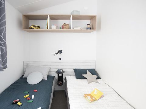 Mobilhome 4 personnes - Mobil-home 'Evasion Access' 31 m² - 2 chambres + terrasse couverte