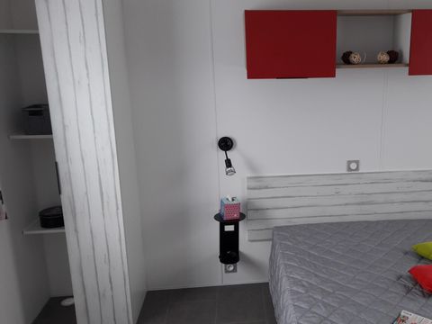 Mobilhome 4 personnes - Mobil-home 'Evasion Access' 31 m² - 2 chambres + terrasse couverte