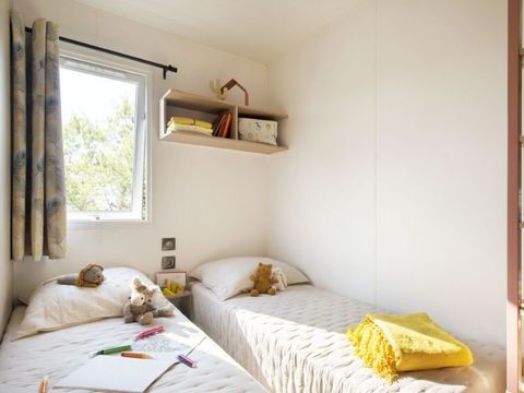 Mobilhome 8 personnes - Confort+ - 4 chambres - 2 salles de bain 40m²