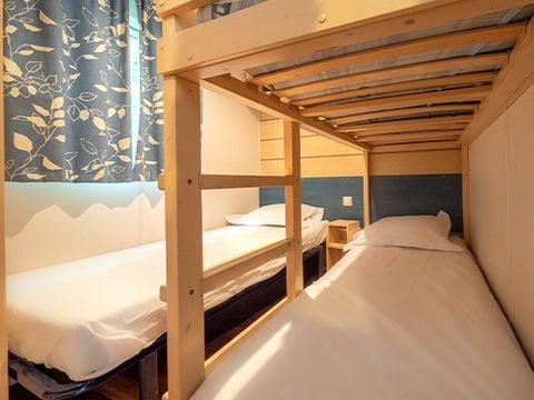 Mobilhome 4 personnes - Classic XL | 2 Ch. | 4 Pers. | Terrasse Simple | TV