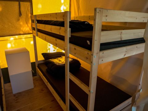 TENTE TOILE ET BOIS 4 personnes - Tentes safari sans installations sanitaires 4 personnes