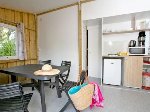 Bungalow 4 personnes - TITHOME sans sanitaires