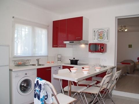 GÎTE 6 personnes - CANOUBIERS