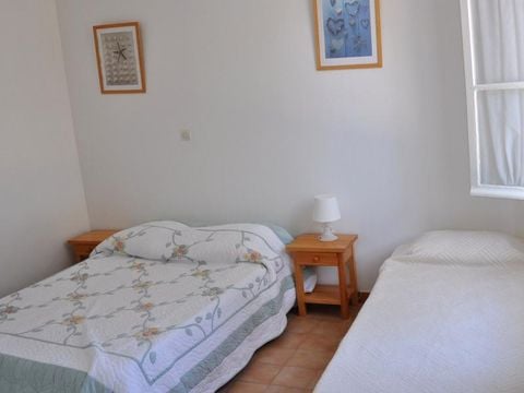 GÎTE 6 personnes - MADRAGUE (à l'étage)