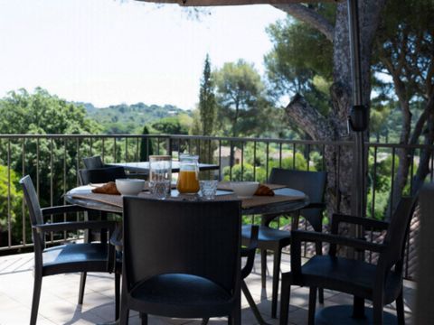 GÎTE 6 personnes - MADRAGUE (à l'étage)