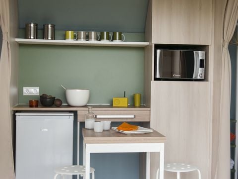 BUNGALOW TOILÉ 4 personnes - COCO SWEET (sans eau, sans sanitaires)