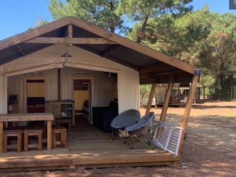 BUNGALOW TOILÉ 5 personnes - Freeflower Standard 37m² - 2 chambres - sans sanitaires - terrasse couverte de 8m² 5 pers