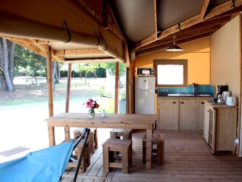 HÉBERGEMENT INSOLITE 6 personnes - COTTON CONFORT 35 m²