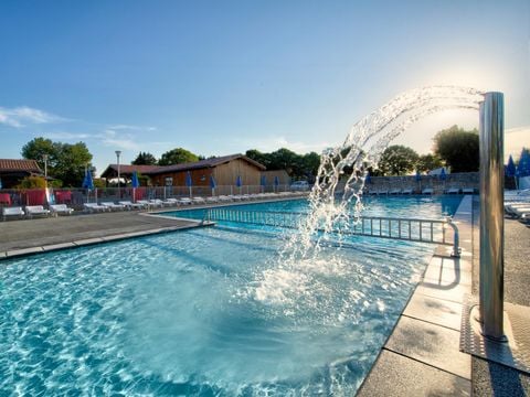 Flower Camping Le Bel Air - Camping Charente-Maritime