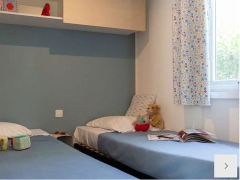 MOBILHOME 4 personnes - 2 chambres - 4 personnes