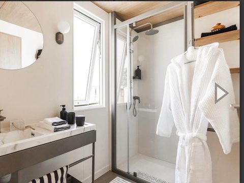 MOBILHOME 4 personnes - Living - 2 chambres + terrasse intégrée