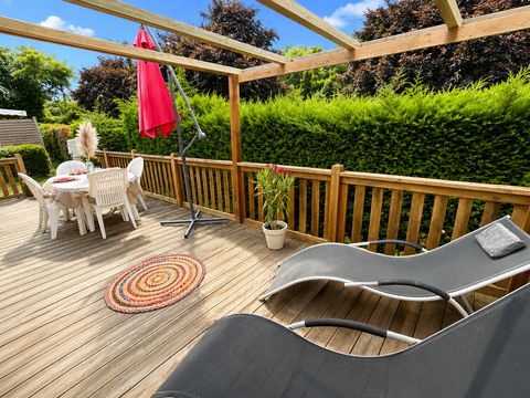 MOBILHOME 4 personnes - Riviera - 2 chambres + terrasse semi-couverte