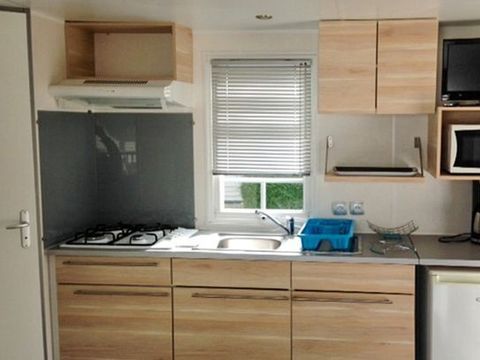 MOBILHOME 4 personnes - Comfort | 2 Ch. | 4 Pers. | Terrasse surélevée | TV