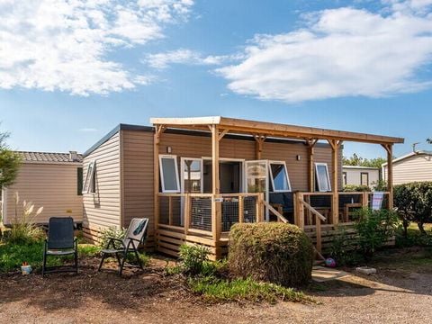 Mobilhome 6 personnes - Premium | 3 Ch. | 6 Pers. | Terrasse surélevée | Clim.