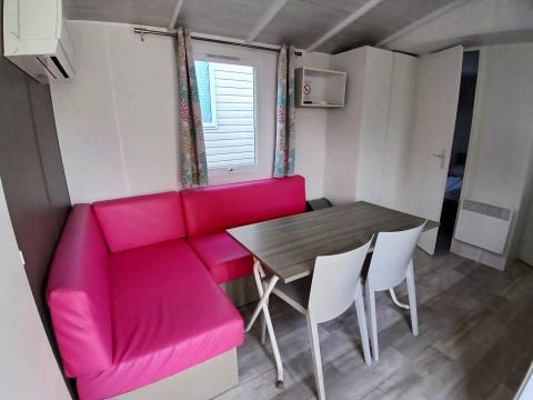 MOBILHOME 4 personnes - 3 Pièces 4 Personnes Climatisé + TV