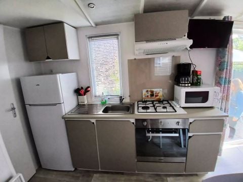 MOBILHOME 4 personnes - 3 Pièces 4 Personnes Climatisé + TV