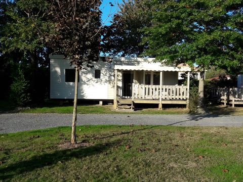 MOBILHOME 6 personnes - Mobil home Confort 34m² - 3 chambres + terrasse semi-couverte 9m² 6 pers